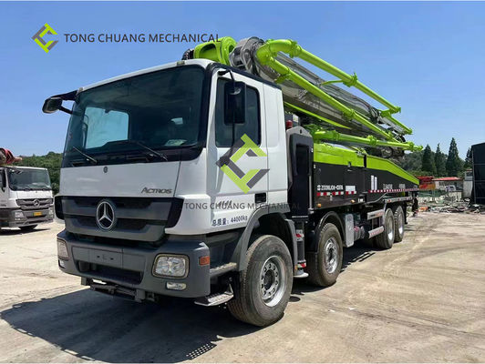 Yeniden Üretilmiş Kullanılmış Beton Bomlu Kamyonlar 56 Metre Monteli Beton Pompası