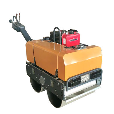 BM80 Tek Davul Vibratory Road Roller Sarı/Yeşil Arkasında Yürü